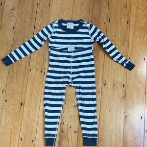 Hanna Andersson Striped Navy and White Kids Two Piece pajamas 100cm/4yo